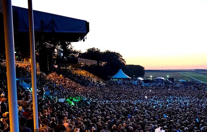 Things to do in East Cambs in Summer - Newmarket Nights. Concert Crowd at Newmarket Racecourse